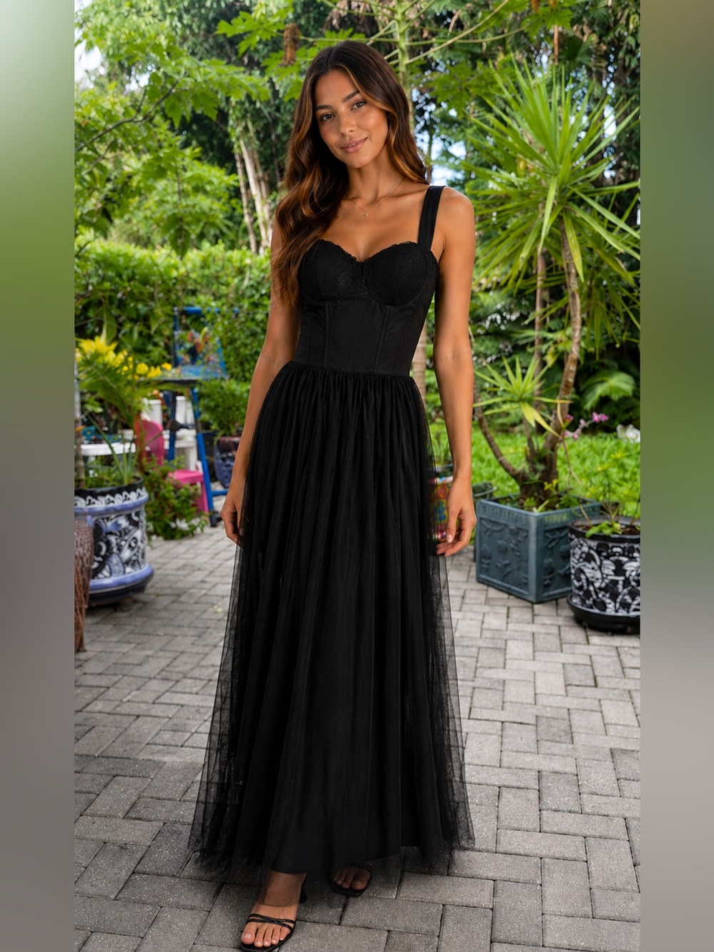 Elegant Black Tulle Maxi Dress with Bustier Bodice S/XS